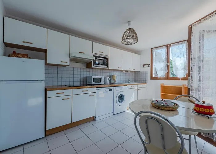 Σπίτι διακοπών Hameau Des Tamarins-2 By Interhome