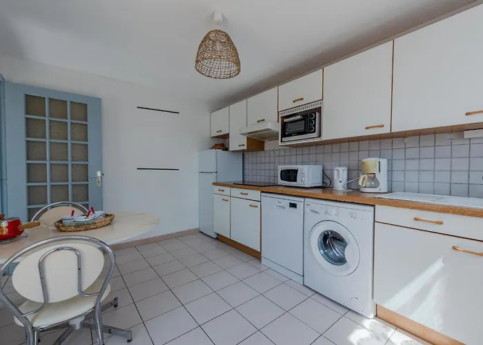 Hameau Des Tamarins-2 By Interhome * Le Barcarès