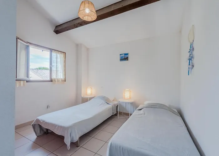 Hameau Des Tamarins-2 By Interhome *