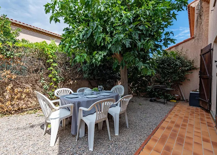 Hameau Des Tamarins-2 By Interhome