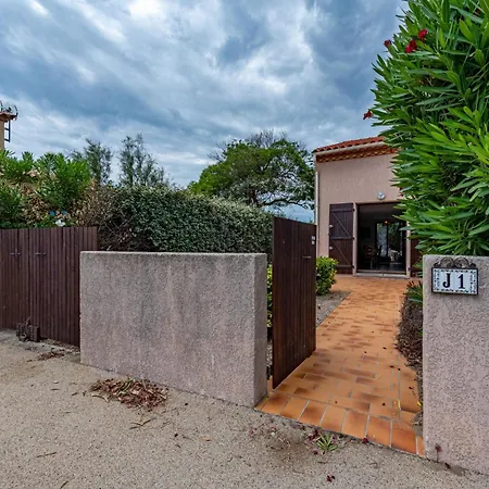 Hameau Des Tamarins-2 By Interhome بيت للعطل Le Barcarès